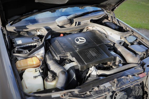 Mercedes 500E motor